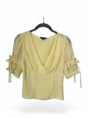 Dynamite butter yellow v neck tie blouse XS
